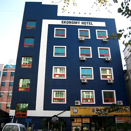 Ekonomy Hotel Mokpo Exterior foto